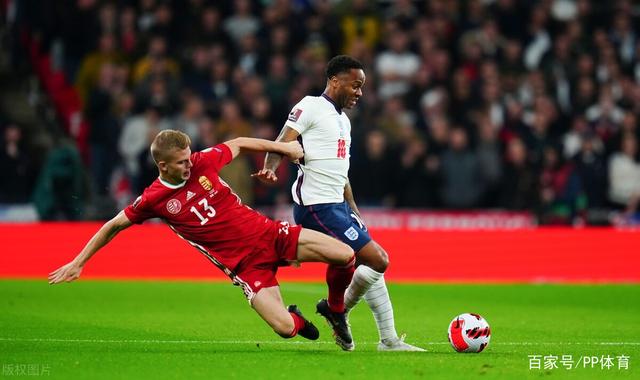 英格兰2-0战胜德国，斯特林破门